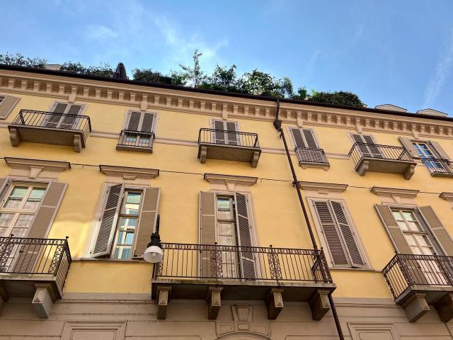 attico panoramico mansardato in centro