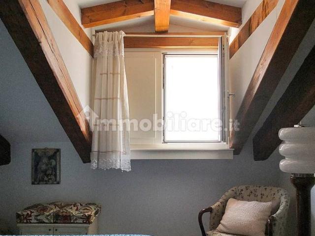 Attico via Giuseppe Mazzini, Borgo Teresiano, Trieste