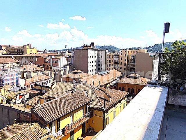 Attico via San Gervasio, 10, Centro Storico, Bologna
