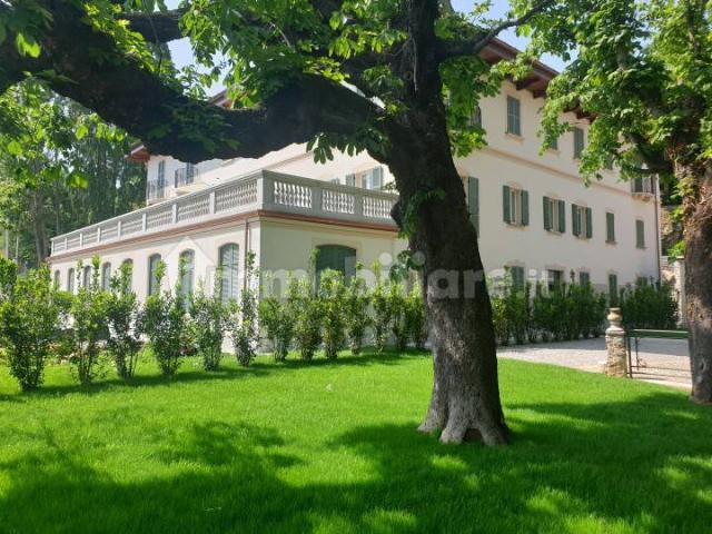 Attico viale del Santuario 15, Santa Maria del Monte, Varese