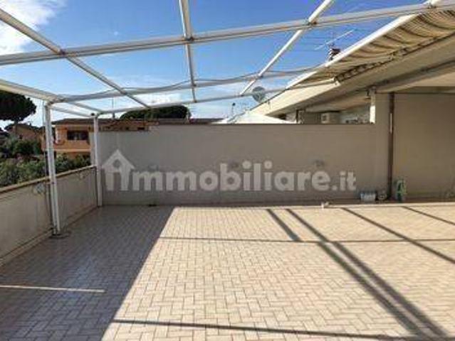 Attico viale Livorno 2, Nuova Florida, Ardea
