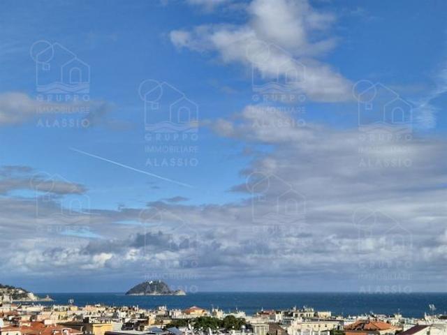 Attico vista mare