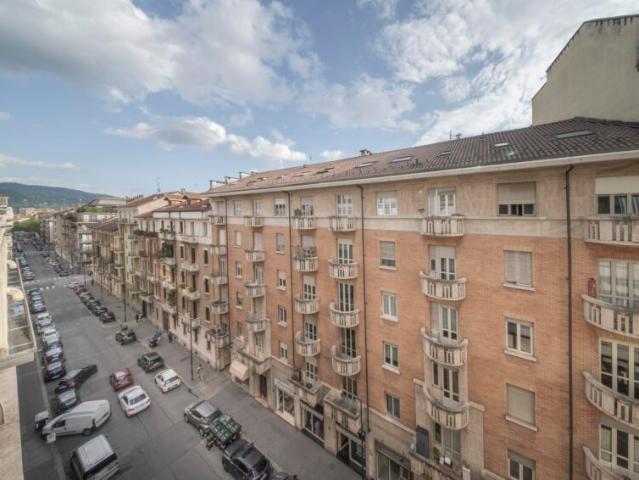 Attico zona Crocetta rif. 46/26