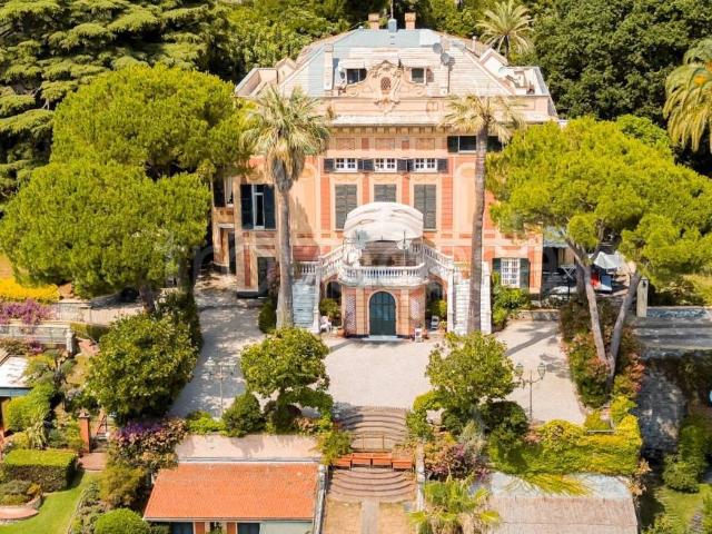 Attico/mansarda in vendita a Genova via Donato Somma, 86, Sant'Ilario