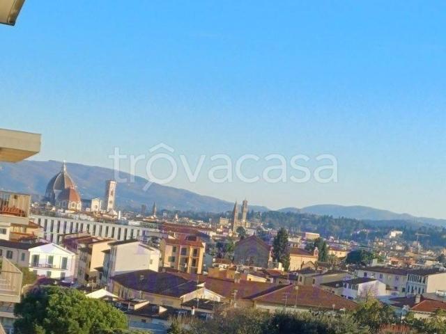 Attico/mansarda in vendita a Firenze via Claudio Monteverdi, 4, Porta al Prato San Jacopino