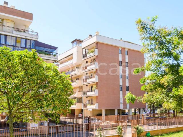 Attico/mansarda in vendita a Roma via Montenero Sabino, Settecamini