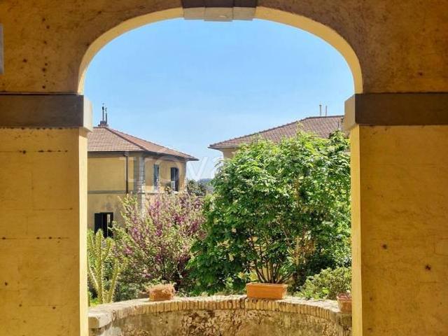 Attico/mansarda in vendita a Roma via Procida, Città Giardino