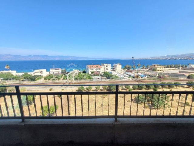 Attico/mansarda in vendita a Reggio di Calabria via Sottolume, 4/a, Pellaro