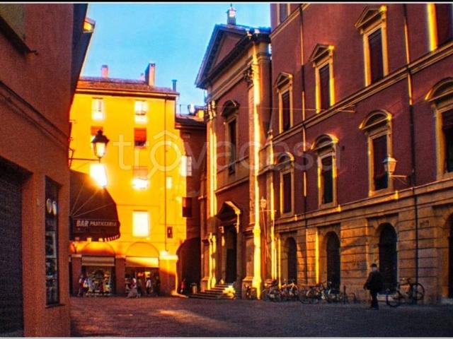 Attico/mansarda in affitto a Bologna piazza de' Celestini, Centro Storico