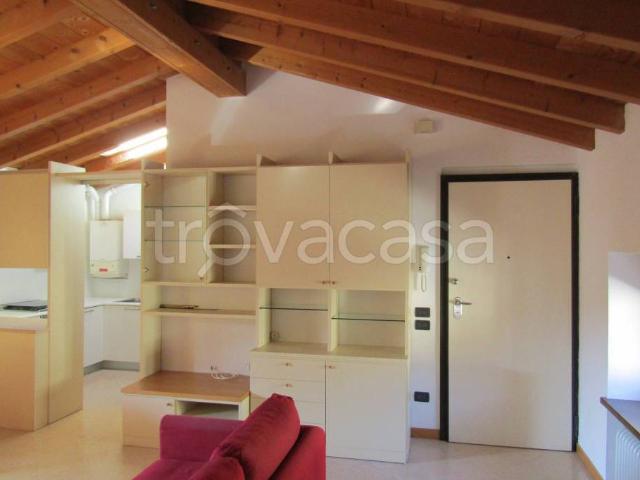 Attico/mansarda in affitto a Negrar di Valpolicella piazza Vittorio Emanuele