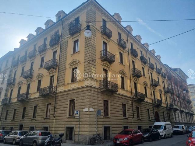 Attico/mansarda in affitto a Torino via Valeggio, 15, Crocetta