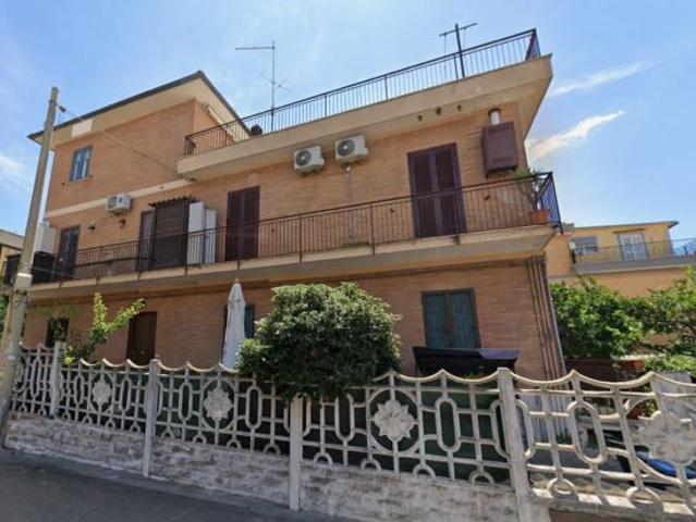 Attico/Mansarda Roma. Rif.: Cod. rif 3311158VRG