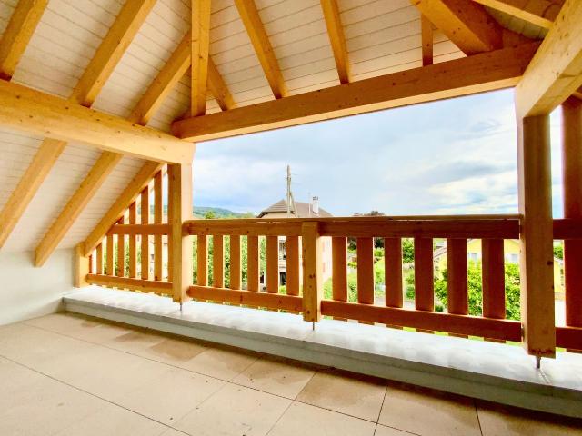 Attik mit Domdidier Loggia