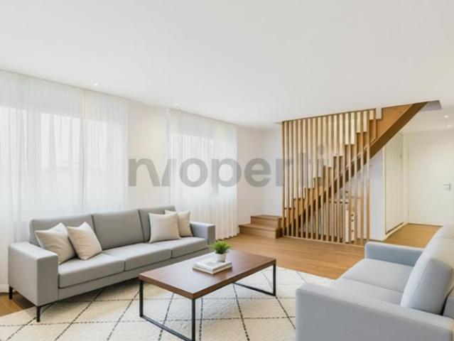 Attikawohnung 5.5 Zimmer