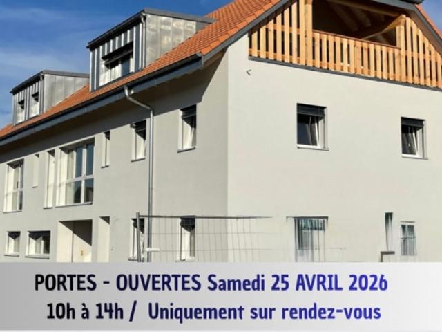 Attique neuf avec loggia à Domdidier