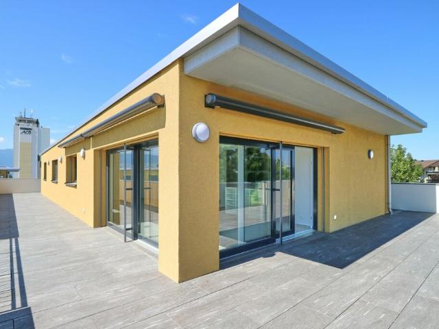 ATTIQUE DE STANDING AVEC GRAND BALCON TERRASSE DE 117M2