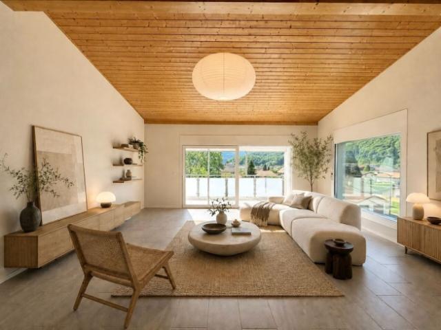 ATTIQUE LUMINEUX DANS UN BATIMENT CERTIFIÉ MINERGIE
