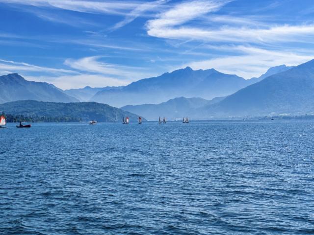 Attique Vue lac
