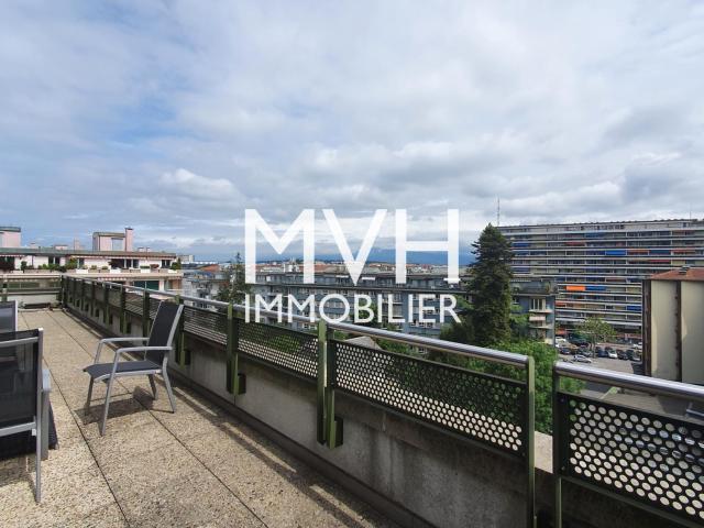 Attique 5.5 pièces avec très grande terrasse