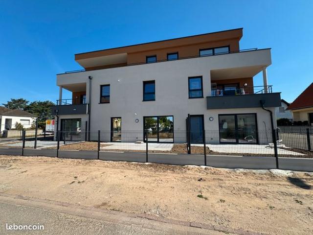 ATTIQUE 92m2 ASCENSEUR TERRASSE 39m2