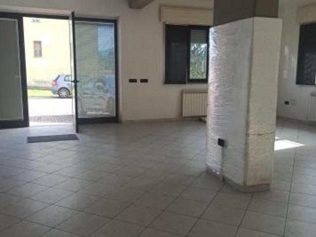Attivit commerciale in vendita a Padule Porcari 110 mq Rif: 1270638