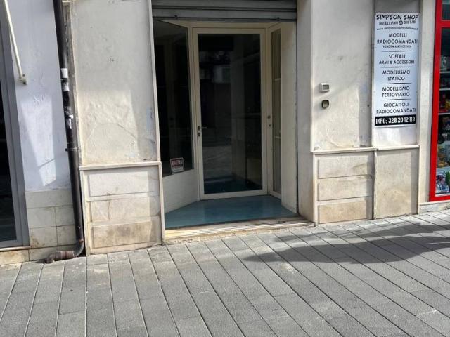 Attività / Licenza in affitto a Vibo Valentia VV