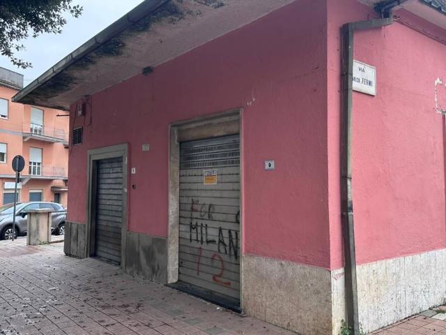 Attività / Licenza in affitto a Artena RM