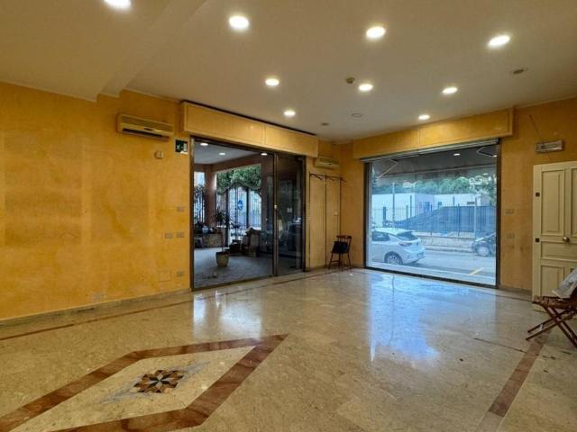 Attività / Licenza in affitto a Bagheria PA
