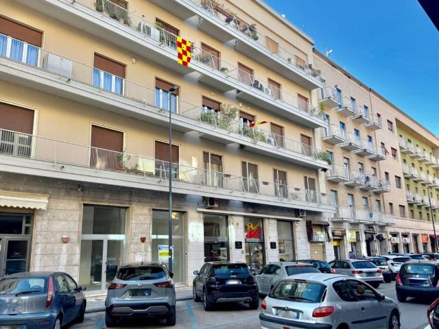 Attività / Licenza in affitto a Benevento BN
