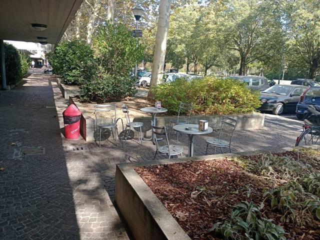 Attività / Licenza in affitto a Bologna BO