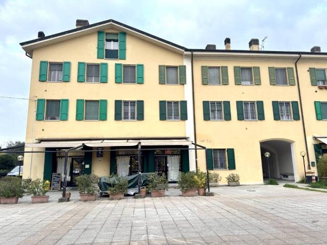 Attività / Licenza in affitto a Castel Maggiore BO