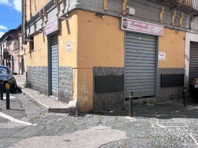 Attività / Licenza in affitto a Casagiove CE