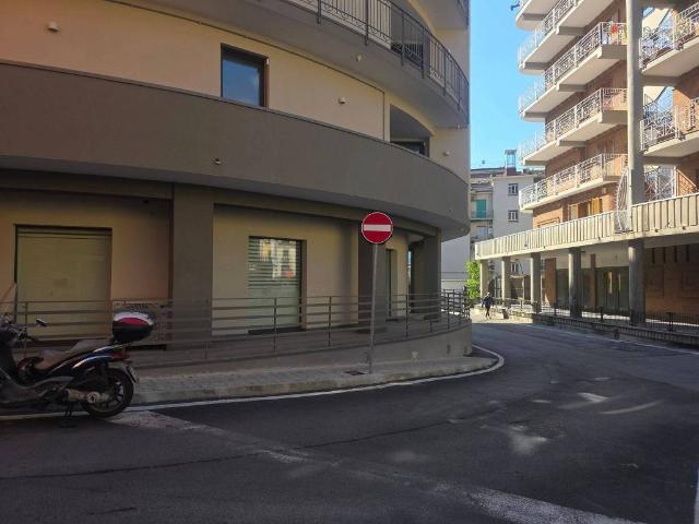 Attività / Licenza in affitto a Cava de' Tirreni SA