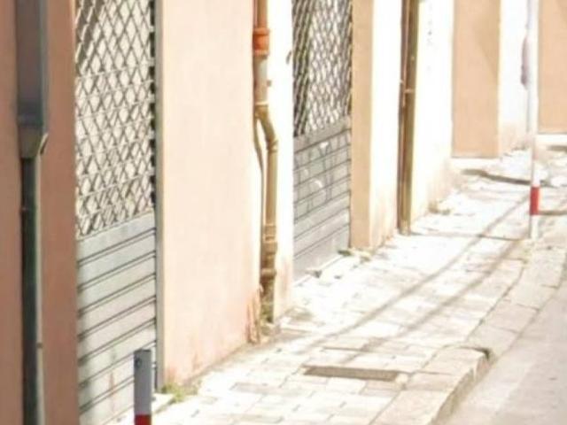 Attività / Licenza in affitto a Genova GE