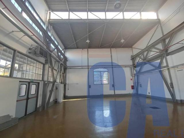 Attività / Licenza in affitto a Milano MI
