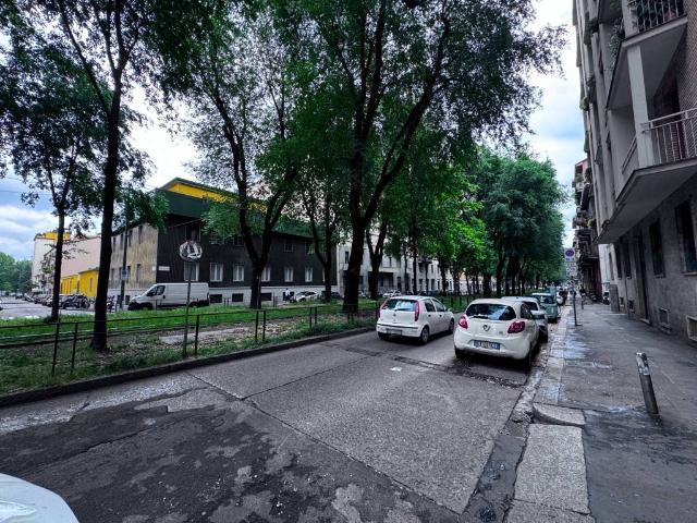 Attività / Licenza in affitto a Milano MI