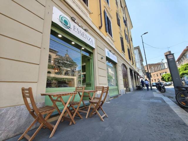 Attività / Licenza in affitto a Milano MI