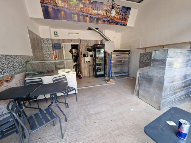 Attività / Licenza in affitto a Milano MI