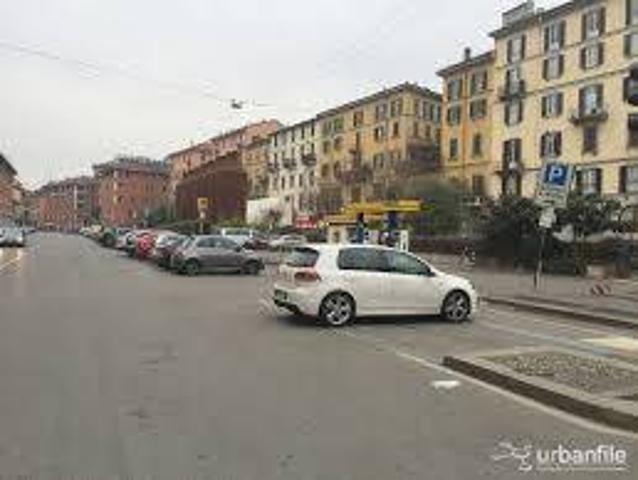 Attività / Licenza in affitto a Milano MI