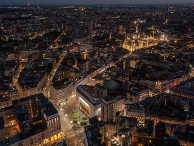 Attività / Licenza in affitto a Milano MI
