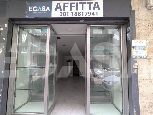 Attività / Licenza in affitto a Napoli NA