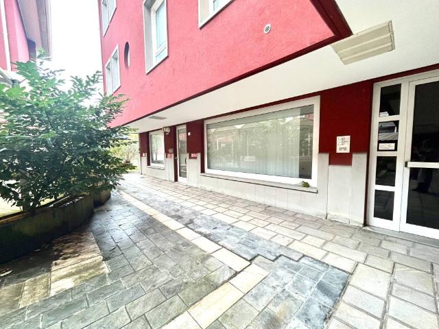 Attività / Licenza in affitto a Nimis UD