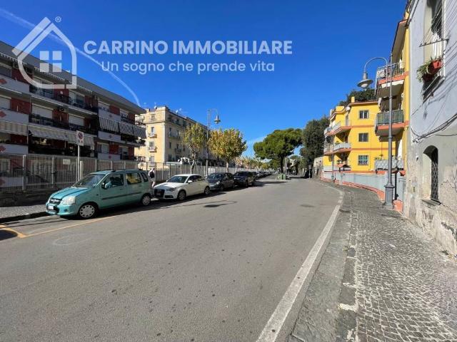 Immobile in vendita a Portici NA