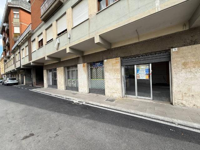 Attività / Licenza in affitto a Rieti RI