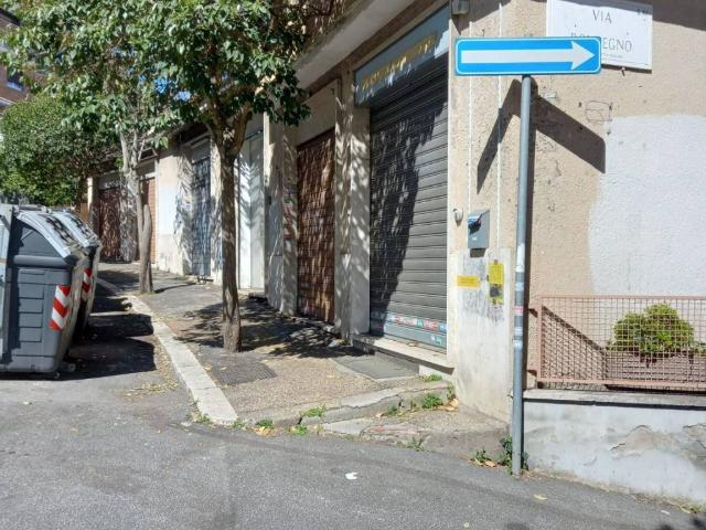 Attività / Licenza in affitto a Roma RM