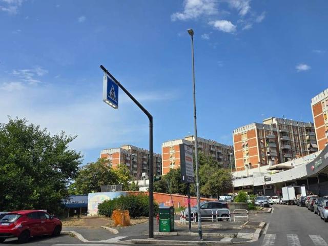 Attività / Licenza in affitto a Roma RM