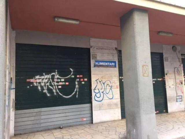 Attività / Licenza in affitto a Roma RM