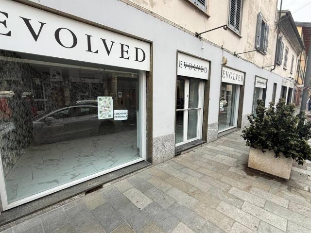 Attività / Licenza in affitto a Settimo Torinese TO