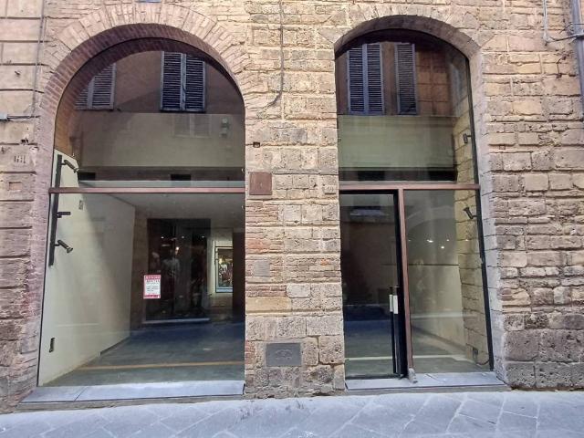 Attività / Licenza in affitto a Siena SI