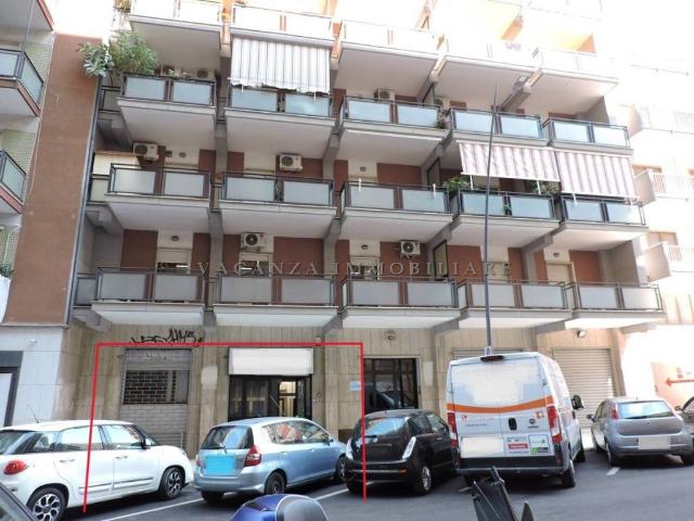 Attività / Licenza in vendita a Taranto TA